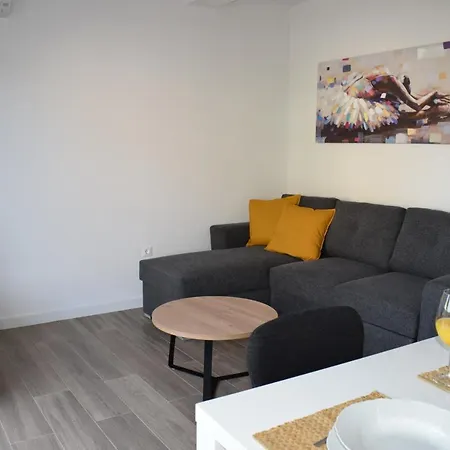 Vila Maslina-apartman 2 *